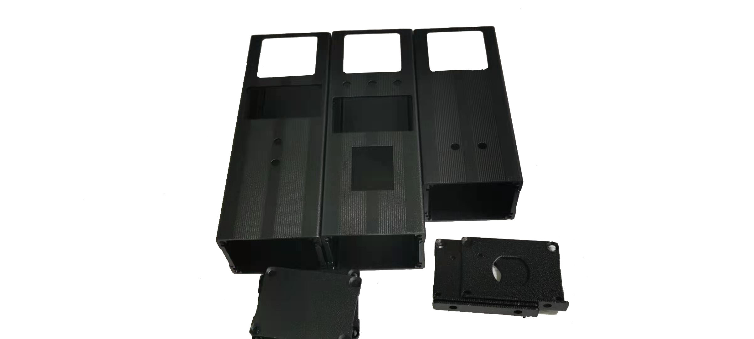 鋁機(jī)箱加工時去毛刺是否必要呢？